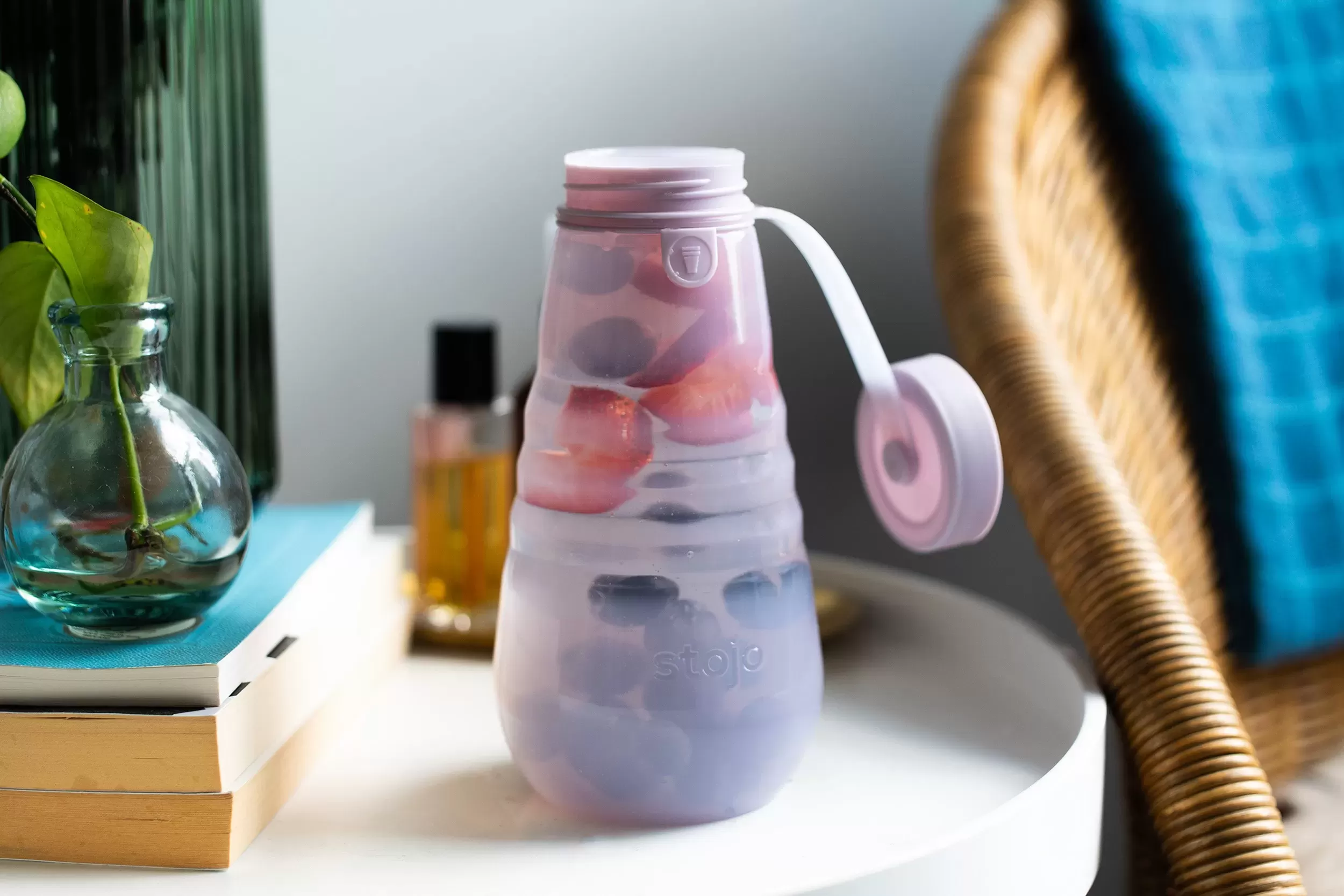 【NEW】JELLYシリーズ stojo / ストージョ BOTTLE 590ml (折り畳みマイカップ マイタンブラー)
